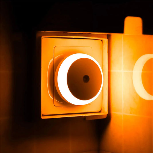 Smart LED Night Light with Amber Glow – Eye-Friendly and Energy Efficient